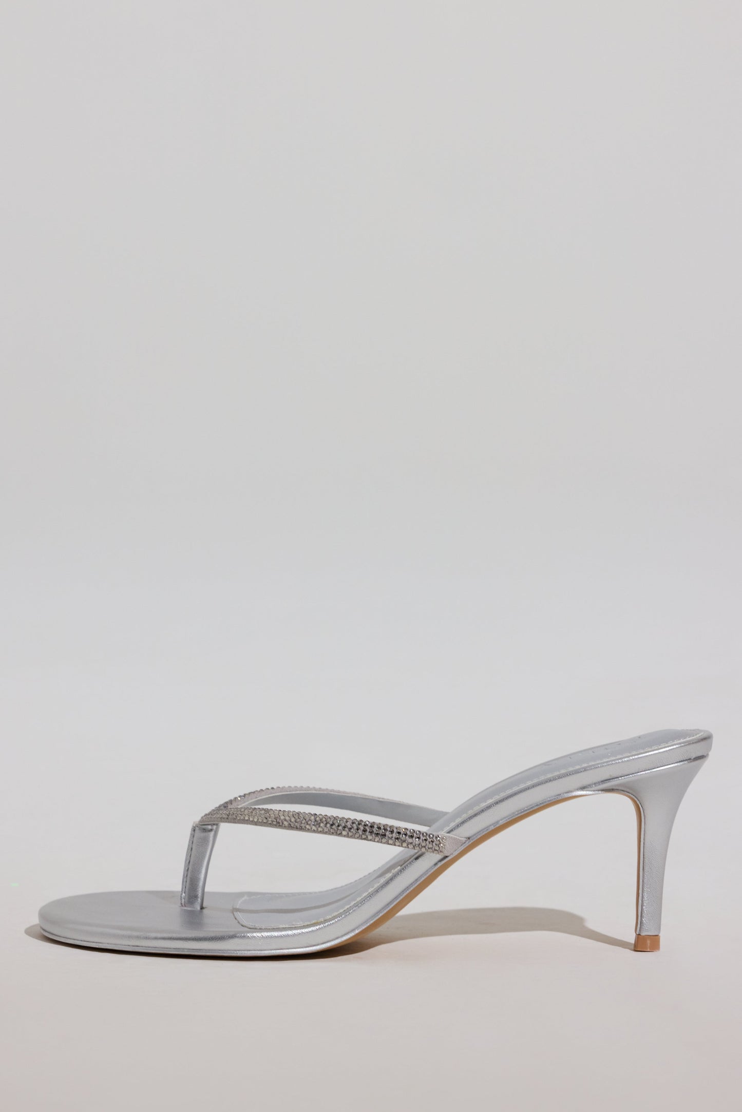 Heeled Sandal in Silver
