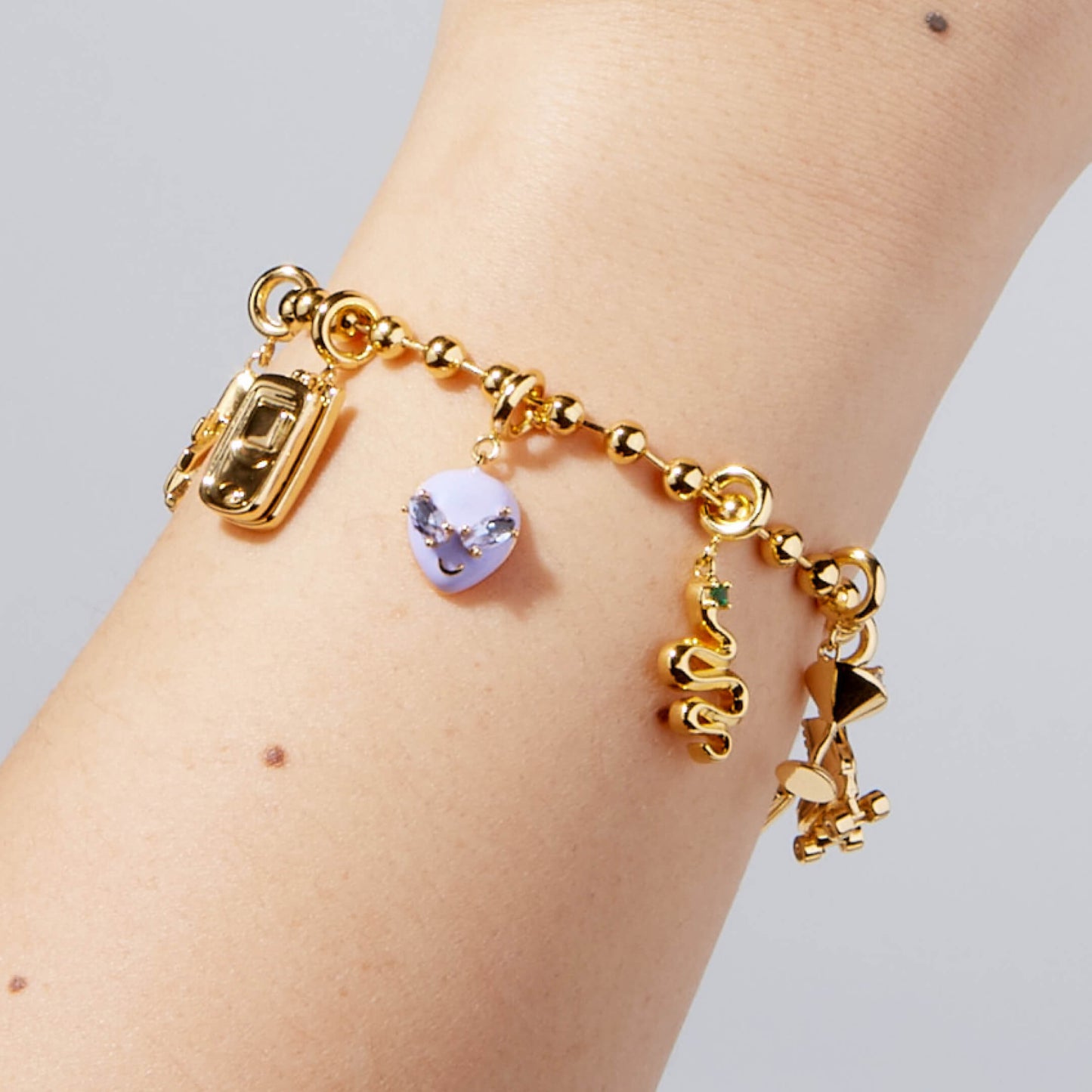 Alien Charm